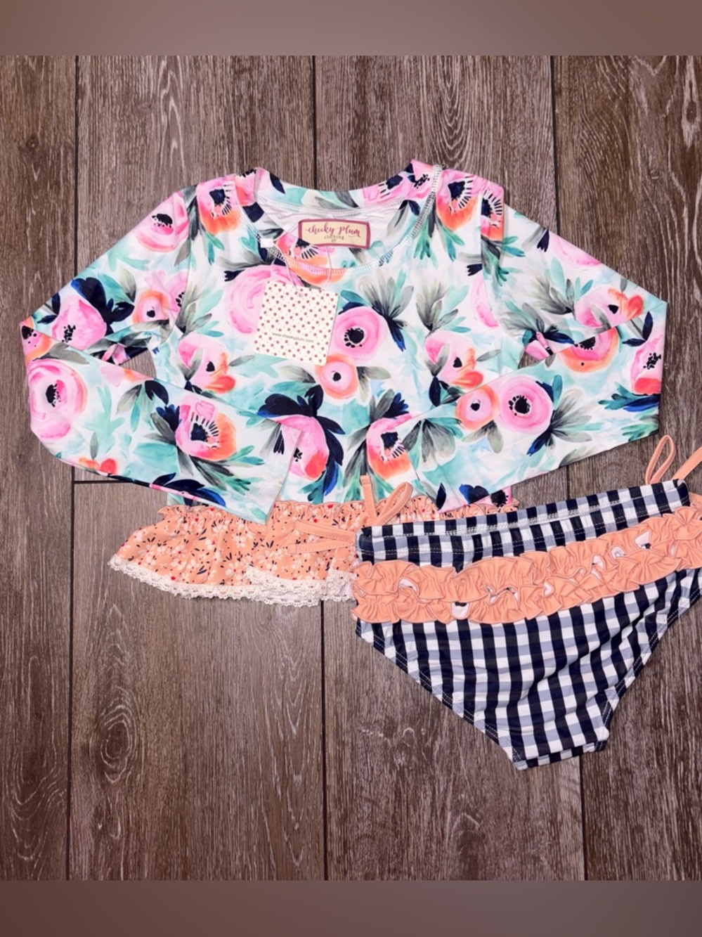 NWT cheeky plum Floral Long-Sleeve Rashguard Bikini Set